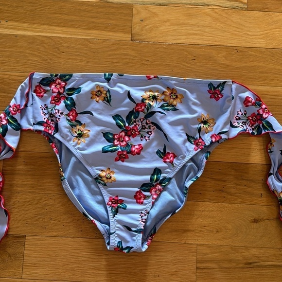 Jessica Simpson Lavender Florida Wrap Tie Bikini Bottoms XL - Picture 5 of 8